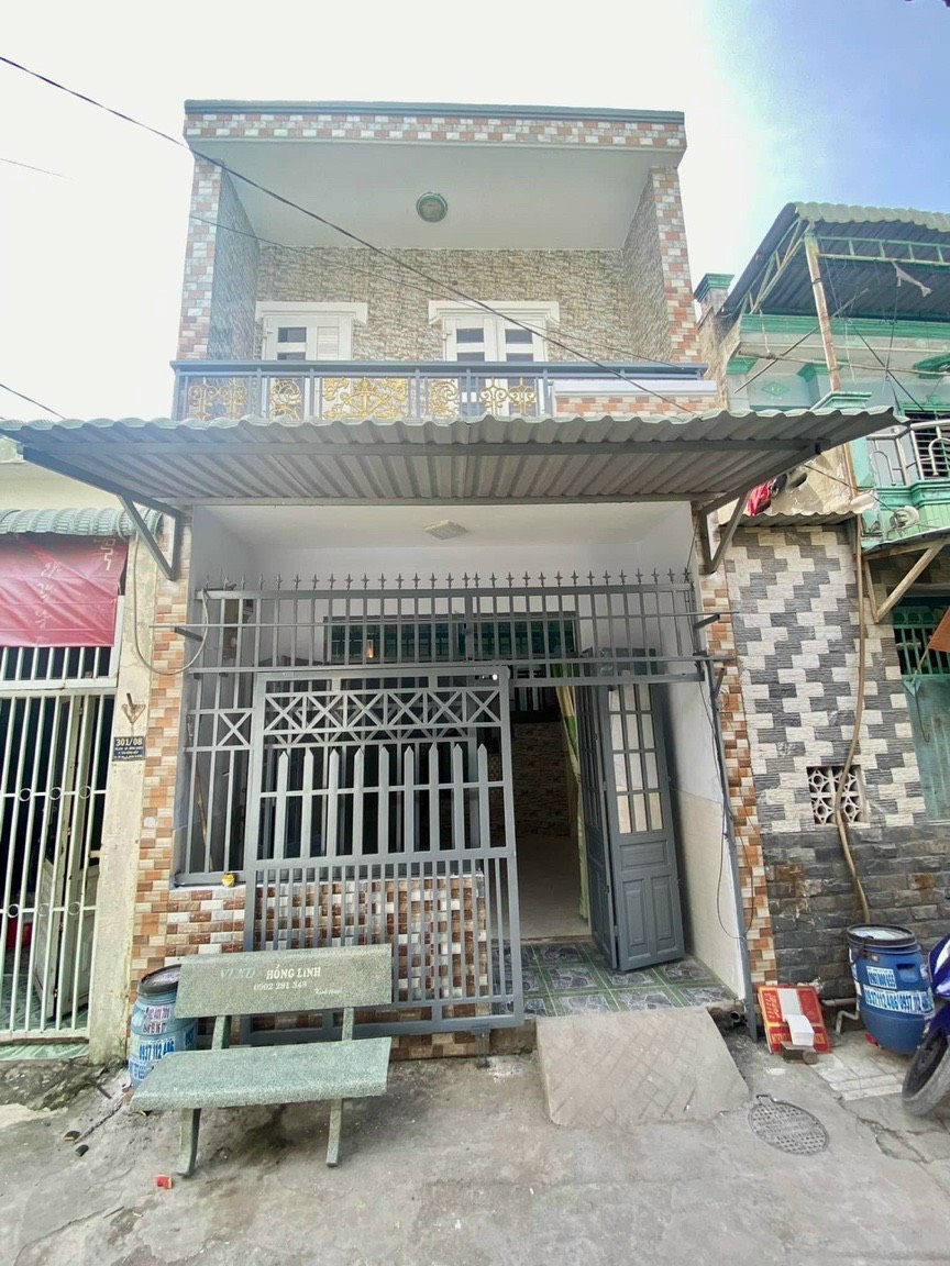 Bán nhà Dĩ An sổ chung trệt ,lầu gần ngã ba ông xã phường Tân Đông Hiệp , Thành Phố Dĩ An , Bình Dương